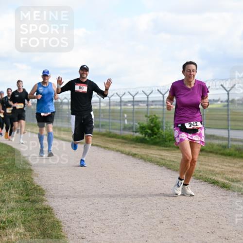 14.09.2025 - Airport Race Dr. Thomas Lammeyer http://msf.ph/oto/8869930 14.09.2025 12:14:21 Laufen 80, 242 meine-sportfotos.de
