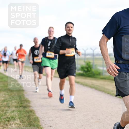 14.09.2025 - Airport Race Dr. Thomas Lammeyer http://msf.ph/oto/8870240 14.09.2025 12:14:44 Laufen 600, 569 meine-sportfotos.de