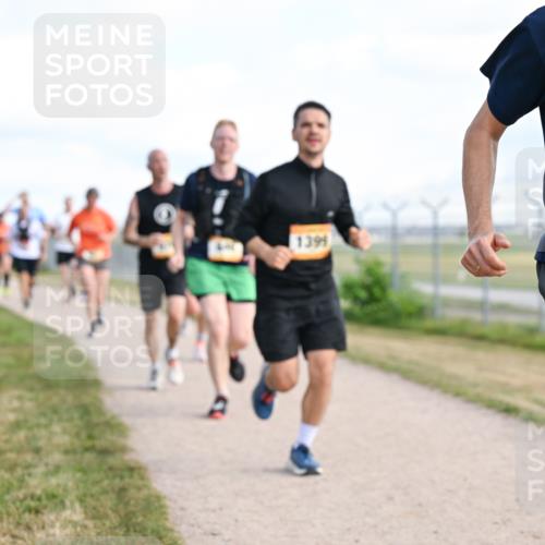 14.09.2025 - Airport Race Dr. Thomas Lammeyer http://msf.ph/oto/8870242 14.09.2025 12:14:44 Laufen 1399, 421, 569 meine-sportfotos.de