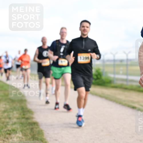 14.09.2025 - Airport Race Dr. Thomas Lammeyer http://msf.ph/oto/8870245 14.09.2025 12:14:44 Laufen 1399 meine-sportfotos.de