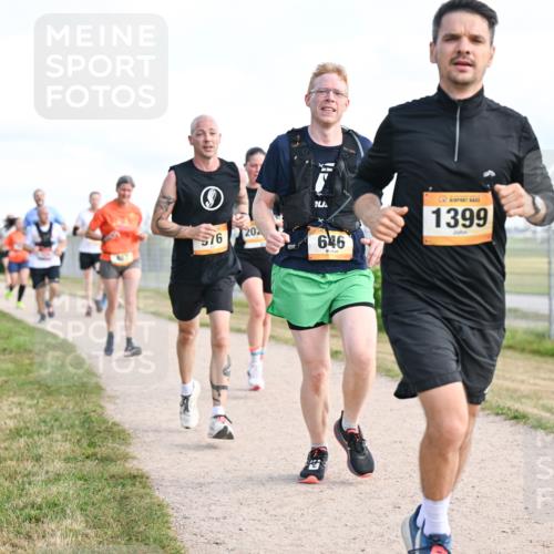 14.09.2025 - Airport Race Dr. Thomas Lammeyer http://msf.ph/oto/8870255 14.09.2025 12:14:45 Laufen 76, 20, 1399, 646 meine-sportfotos.de