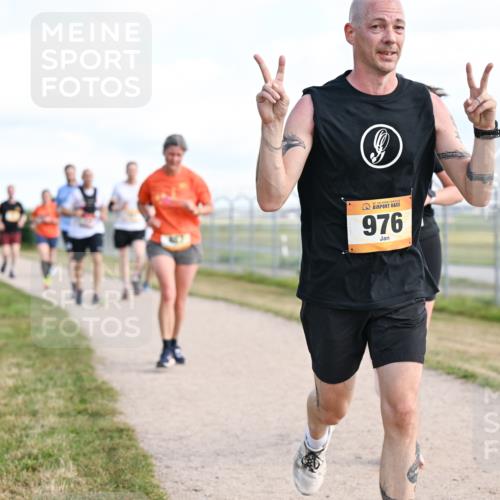 14.09.2025 - Airport Race Dr. Thomas Lammeyer http://msf.ph/oto/8870282 14.09.2025 12:14:46 Laufen 976 meine-sportfotos.de