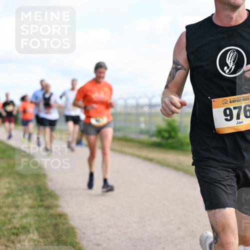 14.09.2025 - Airport Race Dr. Thomas Lammeyer http://msf.ph/oto/8870285 14.09.2025 12:14:47 Laufen 42, 976 meine-sportfotos.de