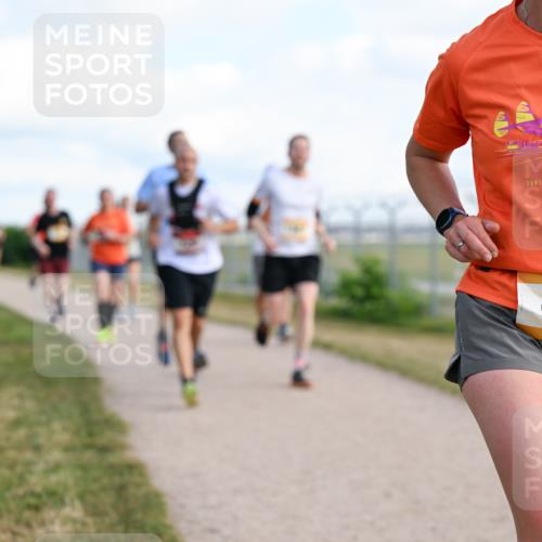 14.09.2025 - Airport Race Dr. Thomas Lammeyer http://msf.ph/oto/8870325 14.09.2025 12:14:49 Laufen 2025, 487 meine-sportfotos.de