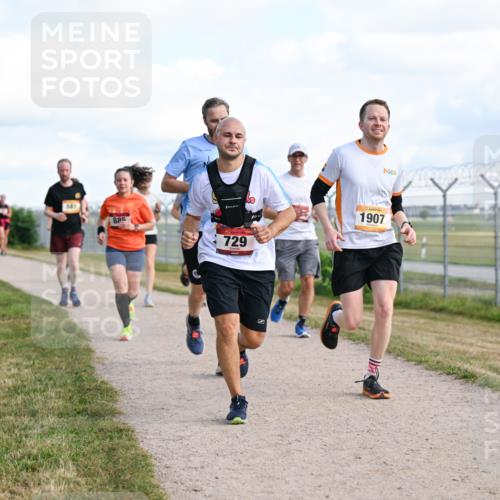 14.09.2025 - Airport Race Dr. Thomas Lammeyer http://msf.ph/oto/8870340 14.09.2025 12:14:50 Laufen 885, 729, 1907 meine-sportfotos.de