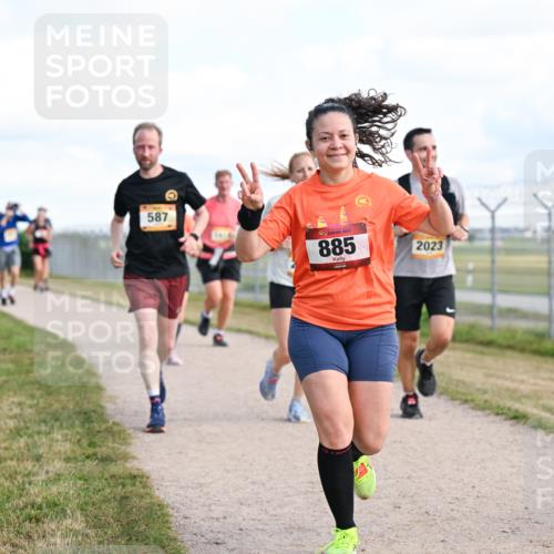 14.09.2025 - Airport Race Dr. Thomas Lammeyer http://msf.ph/oto/8870392 14.09.2025 12:14:52 Laufen 587, 885, 2023 meine-sportfotos.de