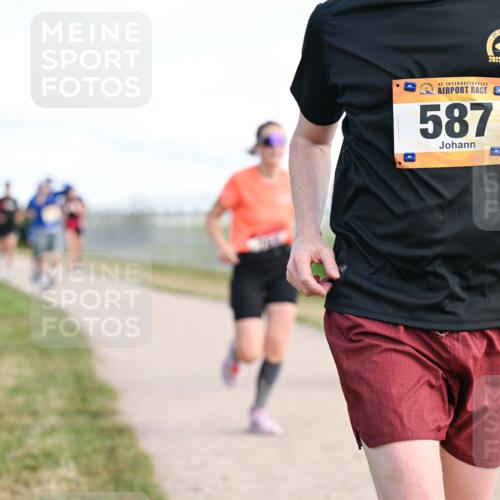 14.09.2025 - Airport Race Dr. Thomas Lammeyer http://msf.ph/oto/8870434 14.09.2025 12:14:54 Laufen 42, 587, 39, 2022 meine-sportfotos.de