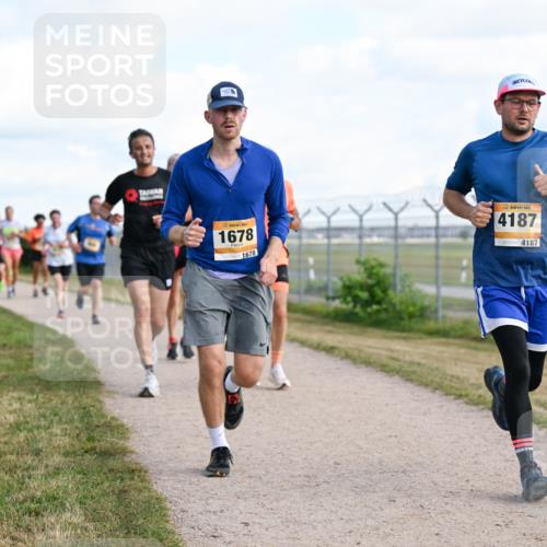 14.09.2025 - Airport Race Dr. Thomas Lammeyer http://msf.ph/oto/8870504 14.09.2025 12:15:00 Laufen 1678, 1678, 4187, 4187 meine-sportfotos.de