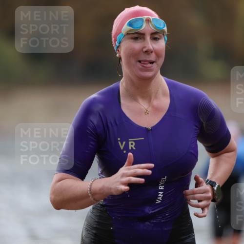 14.09.2025 - Stadtparktriathlon Michael Strokosch http://msf.ph/oto/8870686 14.09.2025 11:15:39 Schwimmen 972, 994 meine-sportfotos.de