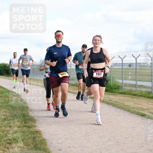 14.09.2025 - Airport Race Dr. Thomas Lammeyer http://msf.ph/oto/8870702 14.09.2025 12:15:12 Laufen 2016, 1672, 8, 941, 17, 161 meine-sportfotos.de