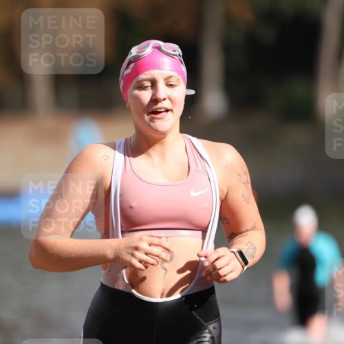 14.09.2025 - Stadtparktriathlon Michael Strokosch http://msf.ph/oto/8870793 14.09.2025 11:17:32 Schwimmen 931, 1019 meine-sportfotos.de