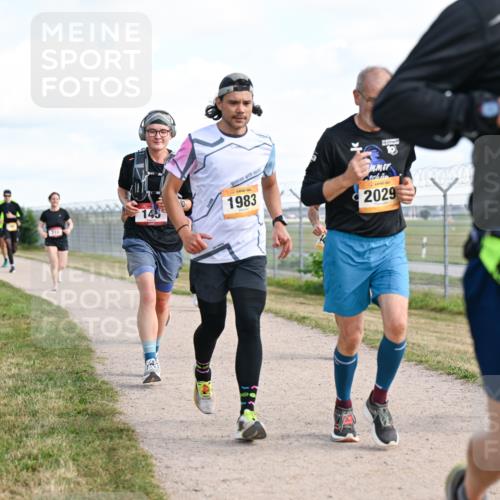 14.09.2025 - Airport Race Dr. Thomas Lammeyer http://msf.ph/oto/8870937 14.09.2025 12:15:28 Laufen 145, 1983, 19, 2029, 1127 meine-sportfotos.de