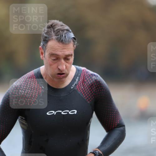 14.09.2025 - Stadtparktriathlon Michael Strokosch http://msf.ph/oto/8870999 14.09.2025 11:30:13 Schwimmen 1023, 1113 meine-sportfotos.de