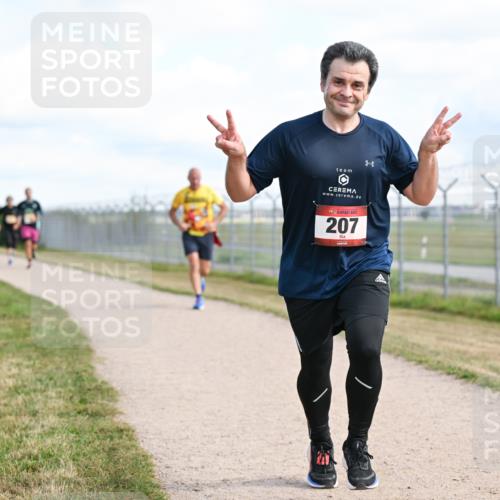14.09.2025 - Airport Race Dr. Thomas Lammeyer http://msf.ph/oto/8871086 14.09.2025 12:15:38 Laufen 207 meine-sportfotos.de