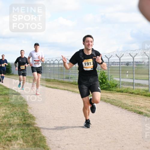 14.09.2025 - Airport Race Dr. Thomas Lammeyer http://msf.ph/oto/8871234 14.09.2025 12:15:49 Laufen 1446, 1514, 716, 1913 meine-sportfotos.de