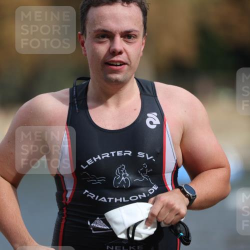 14.09.2025 - Stadtparktriathlon Michael Strokosch http://msf.ph/oto/8871262 14.09.2025 11:32:09 Schwimmen 1046, 1047, 1073, 1102 meine-sportfotos.de
