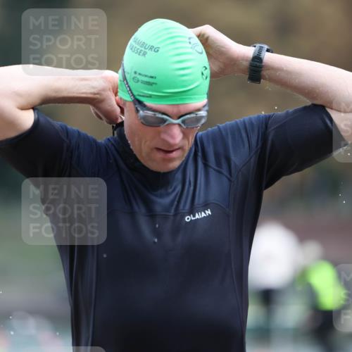 14.09.2025 - Stadtparktriathlon Michael Strokosch http://msf.ph/oto/8871346 14.09.2025 11:32:47 Schwimmen 1026, 1031, 1053, 1063, 1086 meine-sportfotos.de