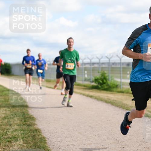 14.09.2025 - Airport Race Dr. Thomas Lammeyer http://msf.ph/oto/8871397 14.09.2025 12:15:58 Laufen 1032 meine-sportfotos.de