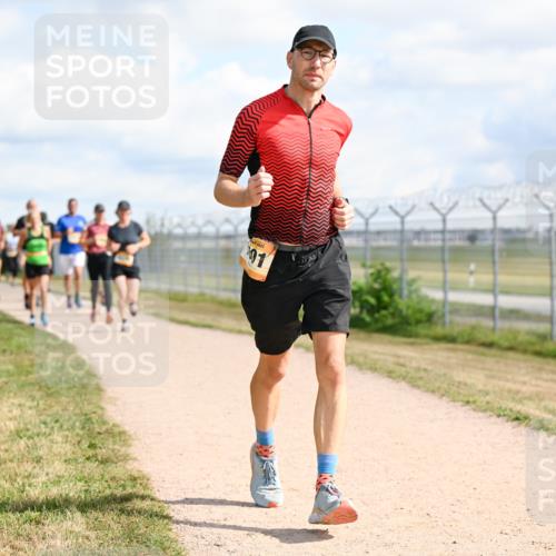 14.09.2025 - Airport Race Dr. Thomas Lammeyer http://msf.ph/oto/8871523 14.09.2025 12:16:06 Laufen 01 meine-sportfotos.de
