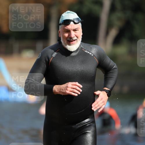 14.09.2025 - Stadtparktriathlon Michael Strokosch http://msf.ph/oto/8871576 14.09.2025 11:34:36 Schwimmen 1094 meine-sportfotos.de