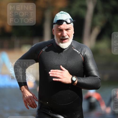 14.09.2025 - Stadtparktriathlon Michael Strokosch http://msf.ph/oto/8871578 14.09.2025 11:34:36 Schwimmen 1094 meine-sportfotos.de