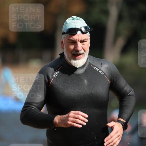 14.09.2025 - Stadtparktriathlon Michael Strokosch http://msf.ph/oto/8871579 14.09.2025 11:34:37 Schwimmen 1094 meine-sportfotos.de