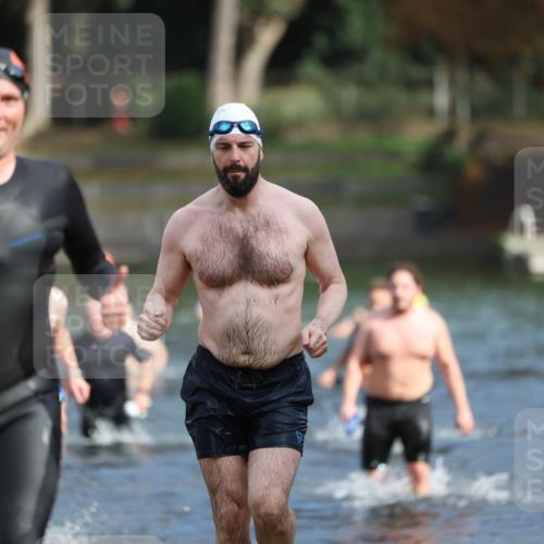 14.09.2025 - Stadtparktriathlon Michael Strokosch http://msf.ph/oto/8871594 14.09.2025 11:34:53 Schwimmen 789, 1050, 1055, 1066, 1085, 1089, 1098, 1117 meine-sportfotos.de