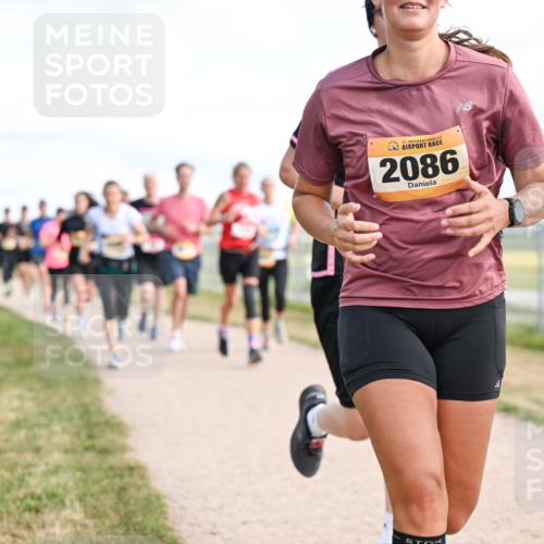 14.09.2025 - Airport Race Dr. Thomas Lammeyer http://msf.ph/oto/8871658 14.09.2025 12:16:15 Laufen 42, 2086 meine-sportfotos.de