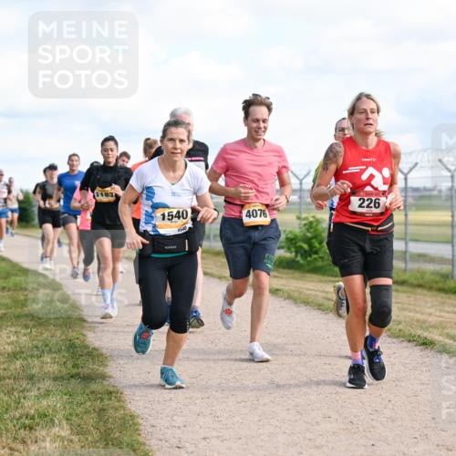 14.09.2025 - Airport Race Dr. Thomas Lammeyer http://msf.ph/oto/8871697 14.09.2025 12:16:17 Laufen 1183, 1540, 1540, 4076, 226 meine-sportfotos.de