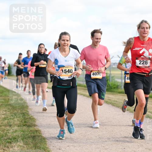 14.09.2025 - Airport Race Dr. Thomas Lammeyer http://msf.ph/oto/8871707 14.09.2025 12:16:17 Laufen 183, 1540, 1540, 4076, 40, 226 meine-sportfotos.de