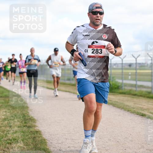 14.09.2025 - Airport Race Dr. Thomas Lammeyer http://msf.ph/oto/8871831 14.09.2025 12:16:25 Laufen 283 meine-sportfotos.de