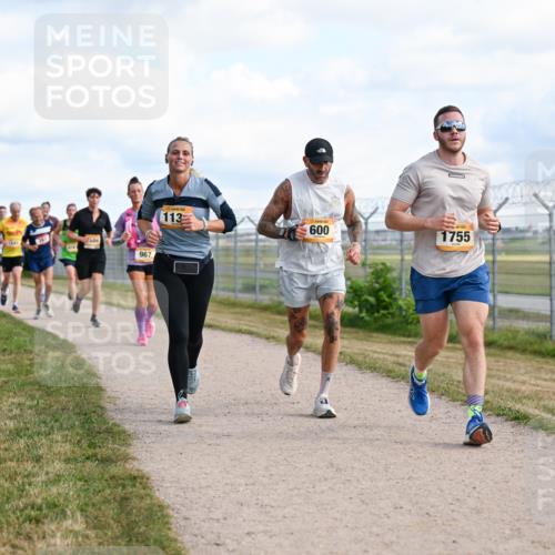 14.09.2025 - Airport Race Dr. Thomas Lammeyer http://msf.ph/oto/8871865 14.09.2025 12:16:27 Laufen 184, 04, 967, 113, 600, 1755 meine-sportfotos.de