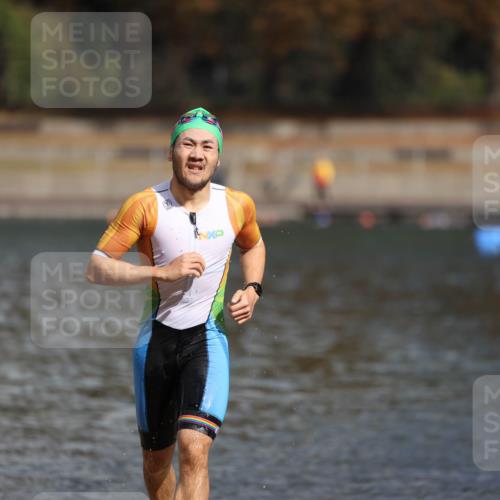 14.09.2025 - Stadtparktriathlon Michael Strokosch http://msf.ph/oto/8871875 14.09.2025 11:49:09 Schwimmen 1178, 1217 meine-sportfotos.de