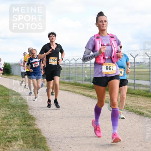 14.09.2025 - Airport Race Dr. Thomas Lammeyer http://msf.ph/oto/8871926 14.09.2025 12:16:31 Laufen 261, 1504, 1504, 967, 8 meine-sportfotos.de
