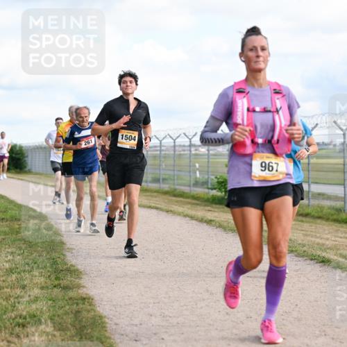 14.09.2025 - Airport Race Dr. Thomas Lammeyer http://msf.ph/oto/8871929 14.09.2025 12:16:31 Laufen 261, 1504, 1504, 967 meine-sportfotos.de