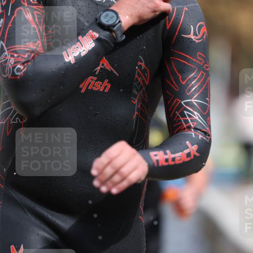 14.09.2025 - Stadtparktriathlon Michael Strokosch http://msf.ph/oto/8871983 14.09.2025 11:50:15 Schwimmen 1162, 1168, 1174, 1188, 1214 meine-sportfotos.de