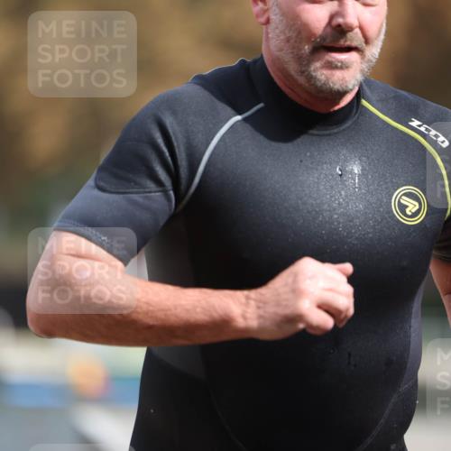 14.09.2025 - Stadtparktriathlon Michael Strokosch http://msf.ph/oto/8871985 14.09.2025 11:50:16 Schwimmen 1162, 1168, 1174, 1188, 1214 meine-sportfotos.de