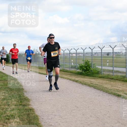 14.09.2025 - Airport Race Dr. Thomas Lammeyer http://msf.ph/oto/8872010 14.09.2025 12:16:38 Laufen 355 meine-sportfotos.de
