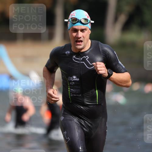 14.09.2025 - Stadtparktriathlon Michael Strokosch http://msf.ph/oto/8872014 14.09.2025 11:50:22 Schwimmen 1162, 1168, 1186, 1188, 1194 meine-sportfotos.de