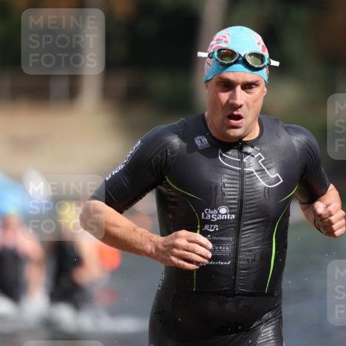 14.09.2025 - Stadtparktriathlon Michael Strokosch http://msf.ph/oto/8872017 14.09.2025 11:50:23 Schwimmen 1162, 1186, 1188, 1194 meine-sportfotos.de