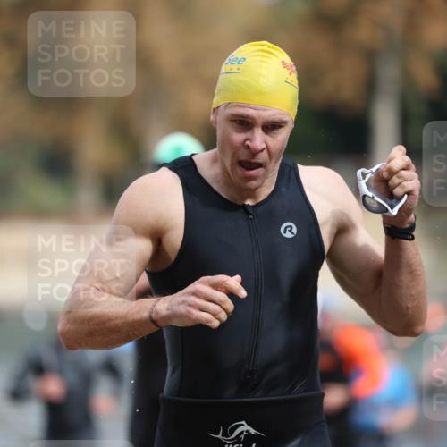 14.09.2025 - Stadtparktriathlon Michael Strokosch http://msf.ph/oto/8872043 14.09.2025 11:50:31 Schwimmen 1144, 1146, 1164, 1186, 1194 meine-sportfotos.de