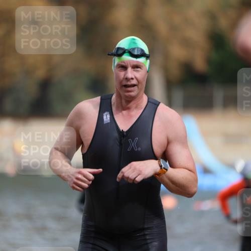 14.09.2025 - Stadtparktriathlon Michael Strokosch http://msf.ph/oto/8872046 14.09.2025 11:50:32 Schwimmen 1144, 1146, 1164, 1186, 1194 meine-sportfotos.de