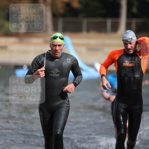 14.09.2025 - Stadtparktriathlon Michael Strokosch http://msf.ph/oto/8872054 14.09.2025 11:50:35 Schwimmen 1144, 1146, 1164, 1186 meine-sportfotos.de