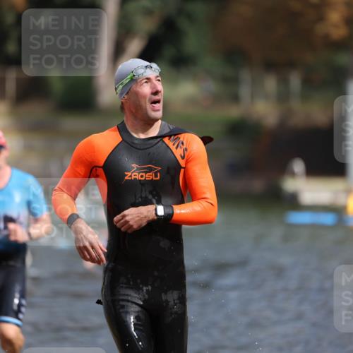 14.09.2025 - Stadtparktriathlon Michael Strokosch http://msf.ph/oto/8872060 14.09.2025 11:50:36 Schwimmen 1144, 1146, 1164 meine-sportfotos.de
