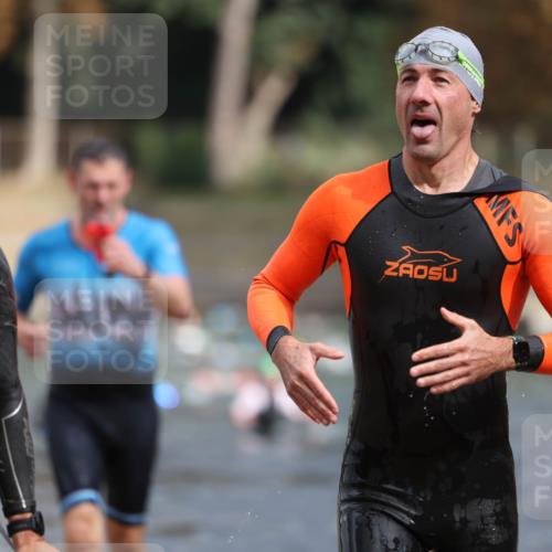 14.09.2025 - Stadtparktriathlon Michael Strokosch http://msf.ph/oto/8872068 14.09.2025 11:50:37 Schwimmen 1144, 1146, 1164 meine-sportfotos.de