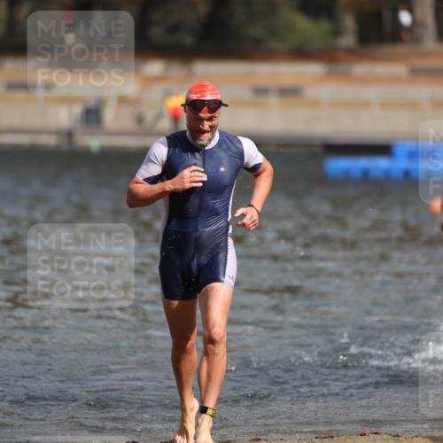 14.09.2025 - Stadtparktriathlon Michael Strokosch http://msf.ph/oto/8872129 14.09.2025 11:51:05 Schwimmen 1123, 1133, 1153, 1172, 1199, 1205, 1219 meine-sportfotos.de