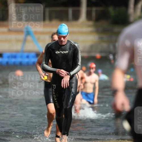 14.09.2025 - Stadtparktriathlon Michael Strokosch http://msf.ph/oto/8872139 14.09.2025 11:51:07 Schwimmen 1123, 1133, 1153, 1172, 1199, 1205, 1219 meine-sportfotos.de