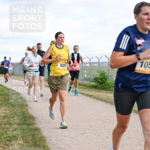 14.09.2025 - Airport Race Dr. Thomas Lammeyer http://msf.ph/oto/8872211 14.09.2025 12:16:52 Laufen 2110, 621, 1055 meine-sportfotos.de