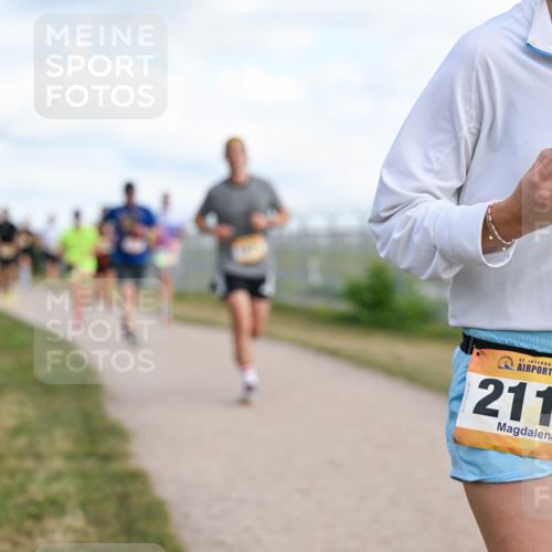 14.09.2025 - Airport Race Dr. Thomas Lammeyer http://msf.ph/oto/8872281 14.09.2025 12:16:56 Laufen 42, 2110 meine-sportfotos.de
