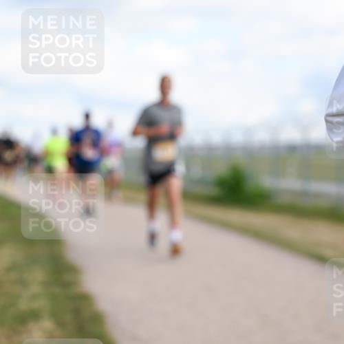 14.09.2025 - Airport Race Dr. Thomas Lammeyer http://msf.ph/oto/8872286 14.09.2025 12:16:56 Laufen  meine-sportfotos.de